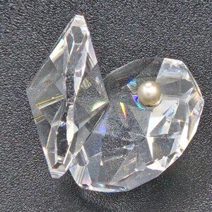 Swarovski Crystal Oyster Clam Shell with Pearl SMALL
